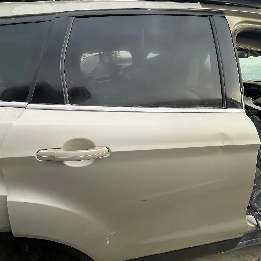 Door (RHB) - 2018 Ford Escape Titanium