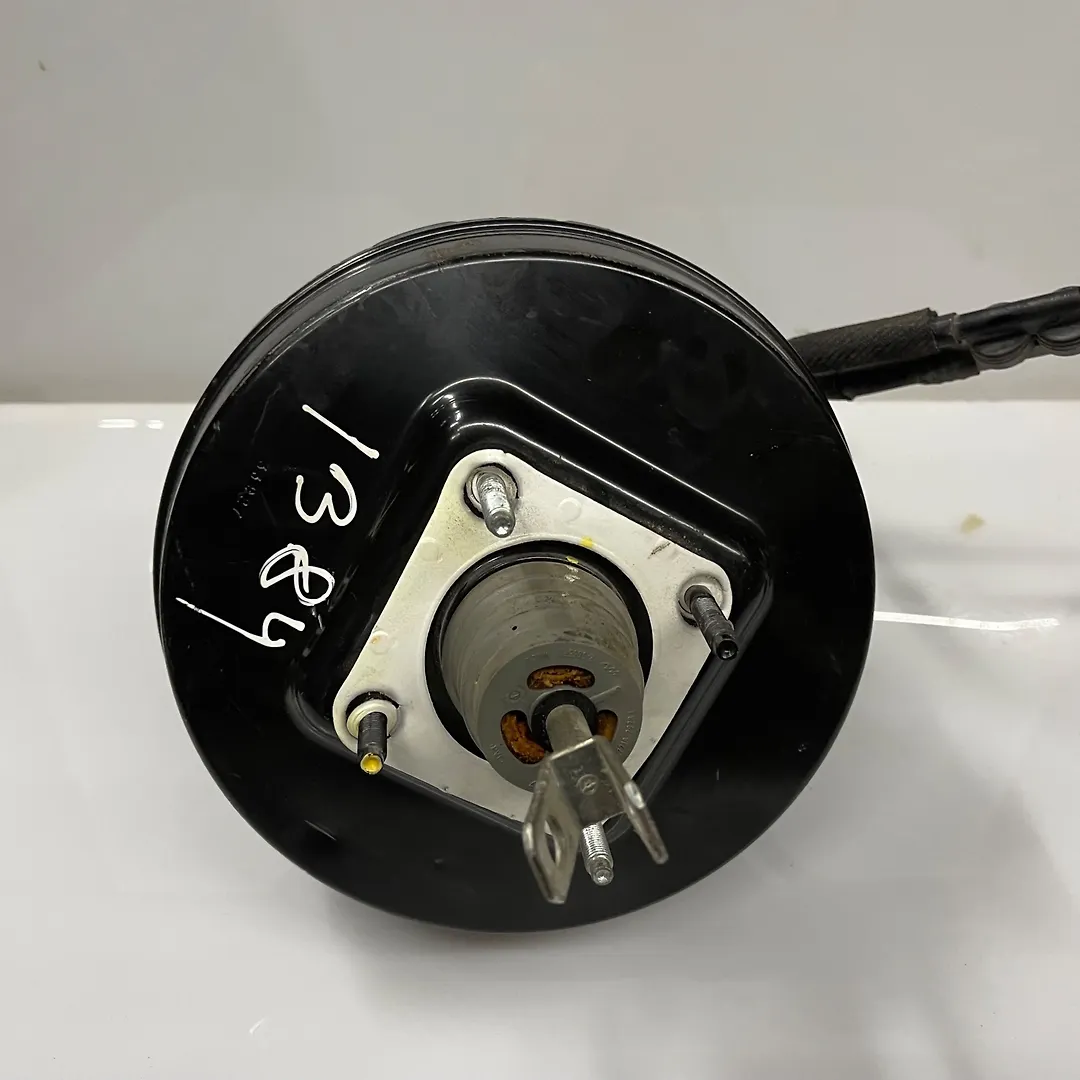 Brake booster - 2018 Lincoln Continental Livery