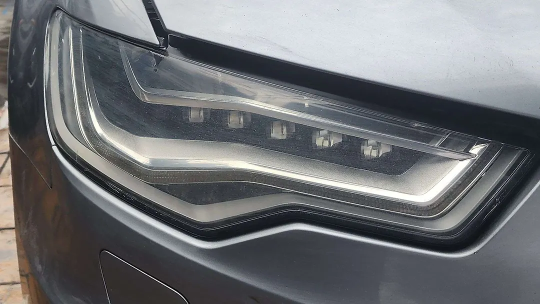 Headlight (RH) - 2012 Audi A6