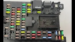Fuse box - 2011 Jaguar XJL