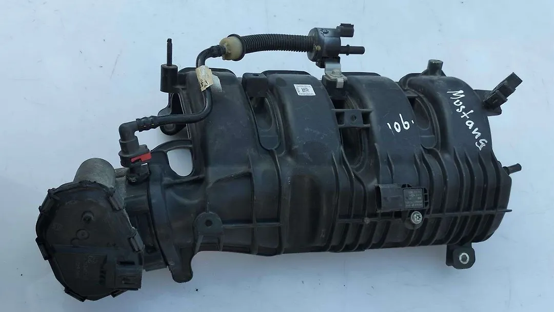 Intake manifold - 2017 Ford Mustang