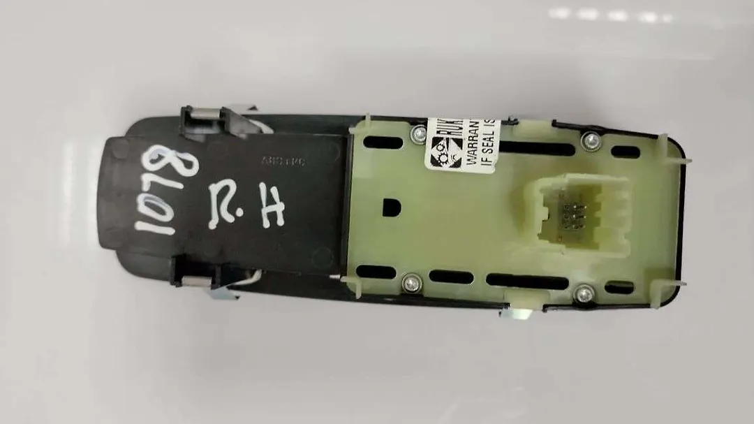 Front door switch - 2014 Jeep GRAND CHEROKEE