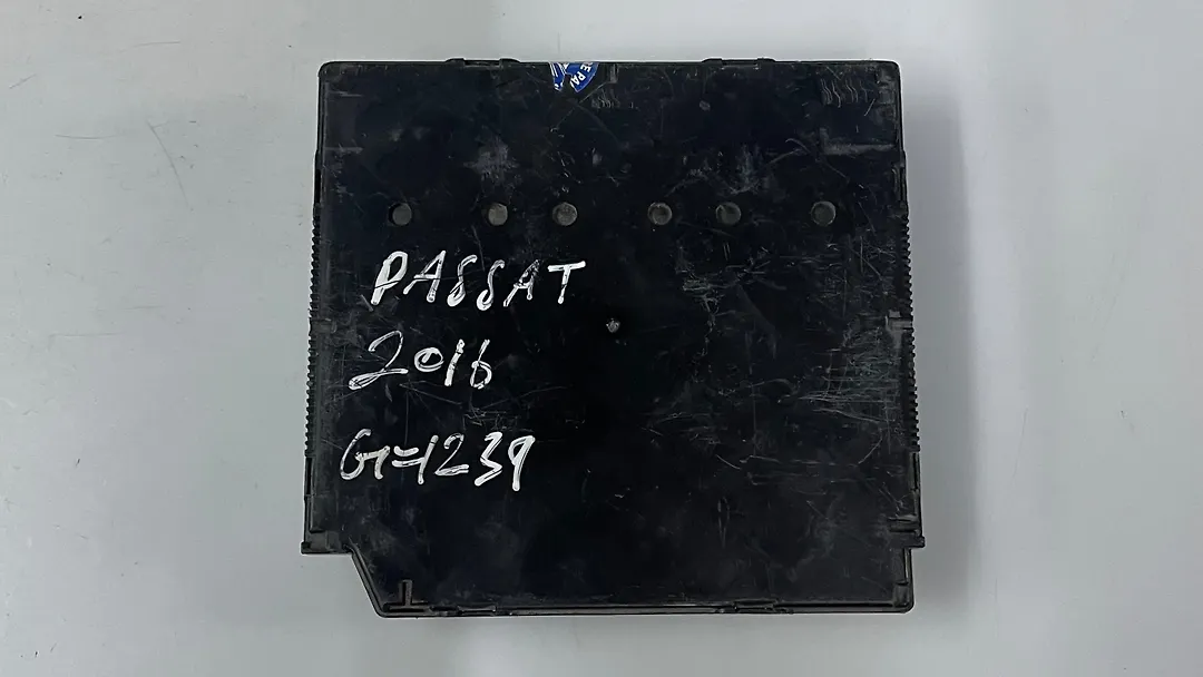 Body Control Module/BCM - 2014 Volkswagen Passat