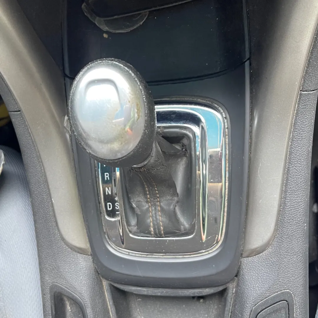 Gear Shift Knob(Automatic) - 2014 Chevrolet Caprice