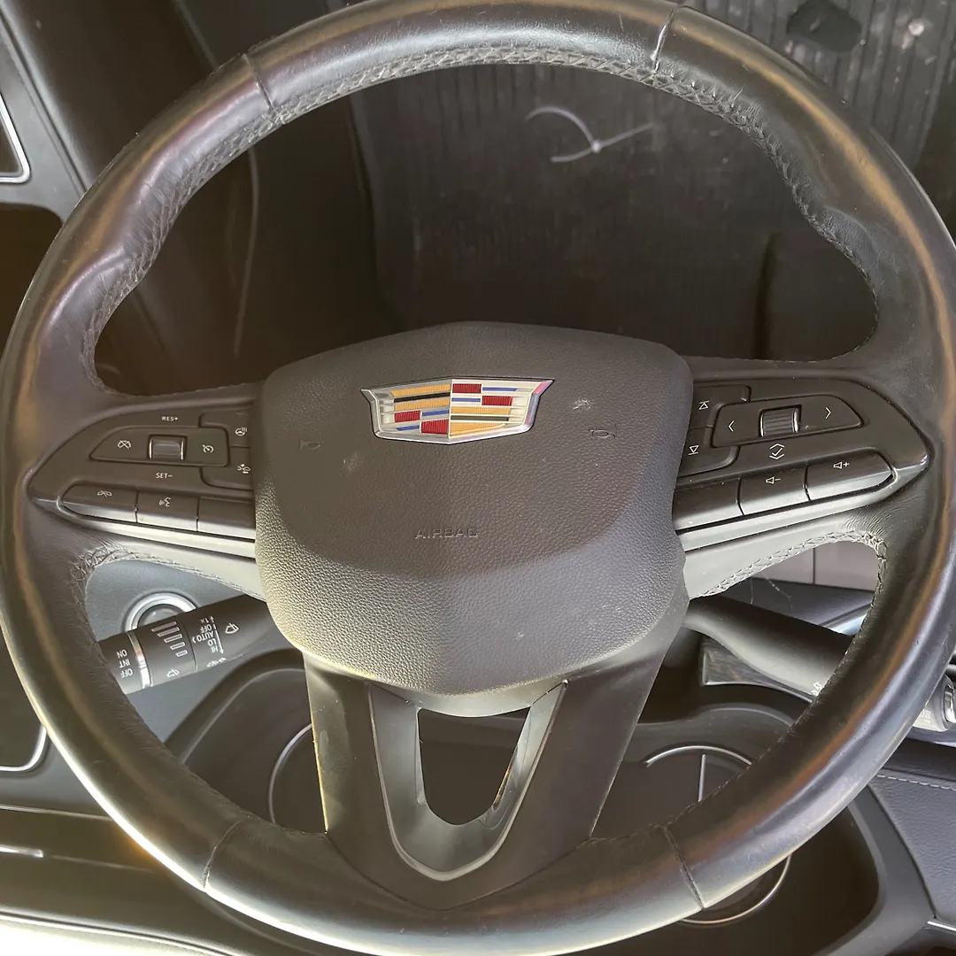 Steering Wheel - 2019 Cadillac XT4 PREMIUM LUXURY