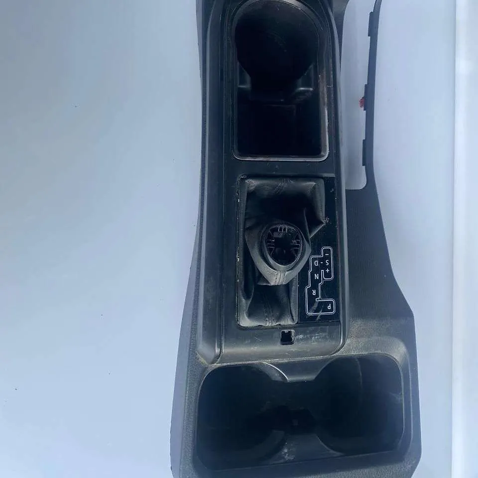 Cup holder center / Center Console Box - 2021 Toyota Tacoma SR5