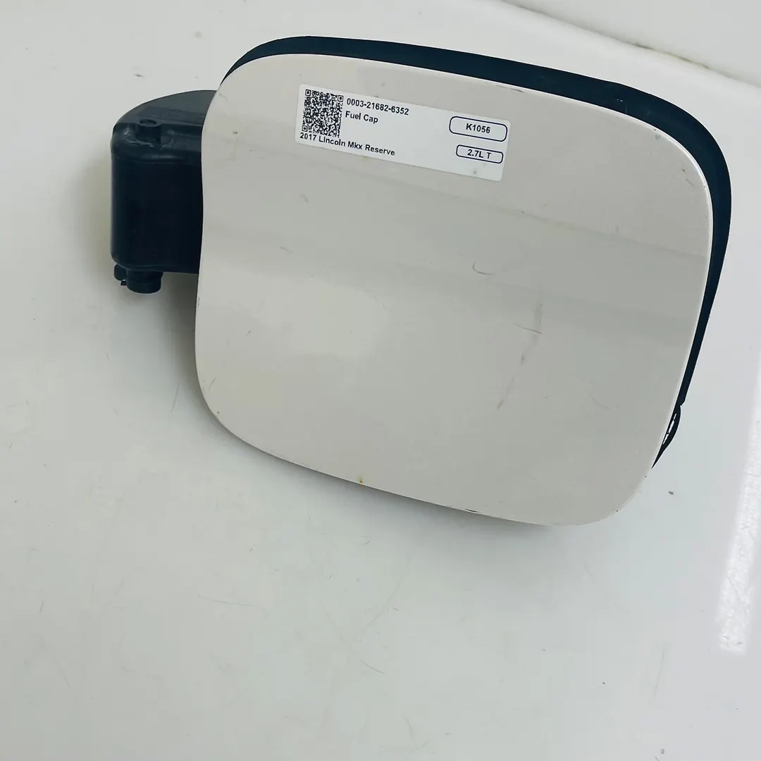 Fuel cap - 2017 Lincoln MKX Reserve