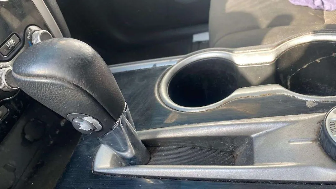 Gear Shift Knob(Automatic) - 2017 Nissan Pathfinder