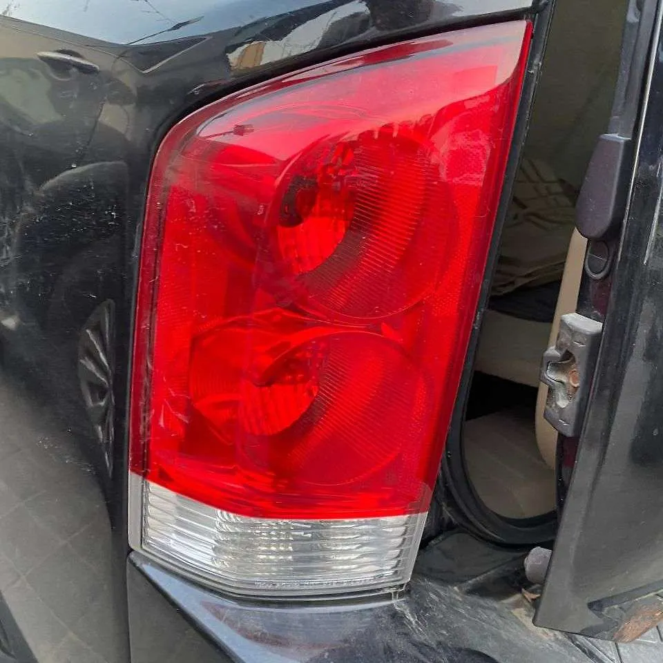 Tail Light (RH) - 2013 Nissan Armada