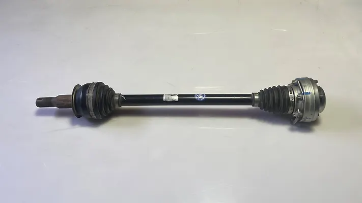 Axle Rear (RH) - 2018 Chevrolet Camaro