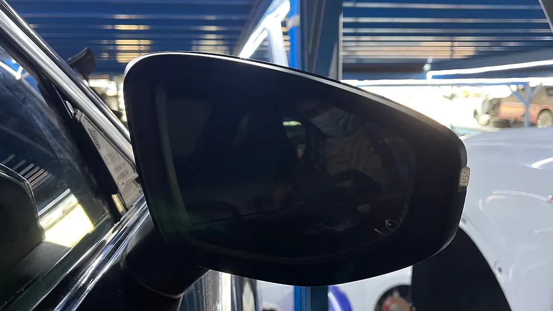 Side Mirror (RH) - 2022 Audi A3