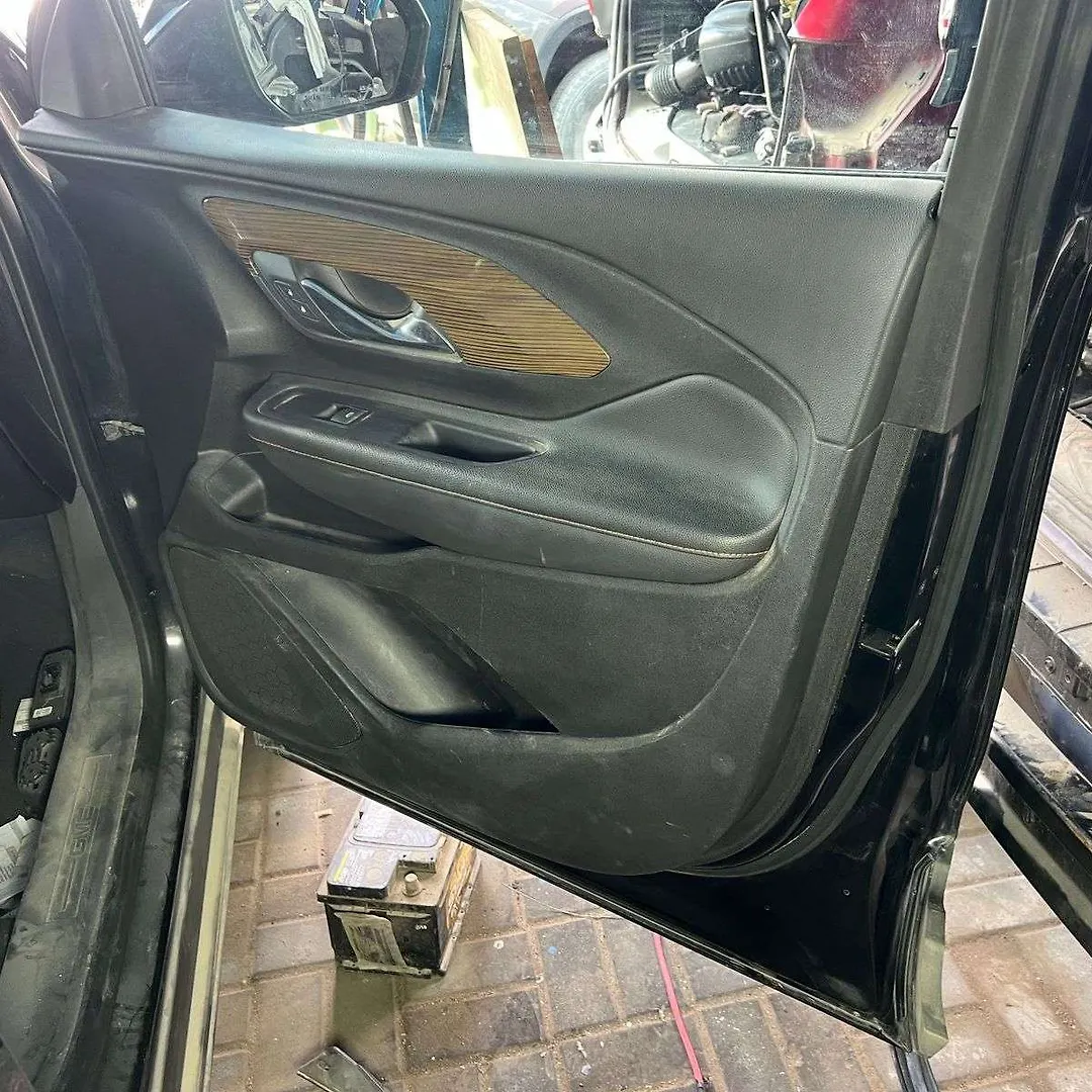 Door (RHF) - 2018 GMC Terrain