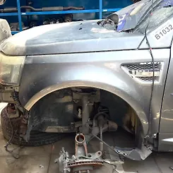 Fender (RHF) - 2011 Land Rover LR2