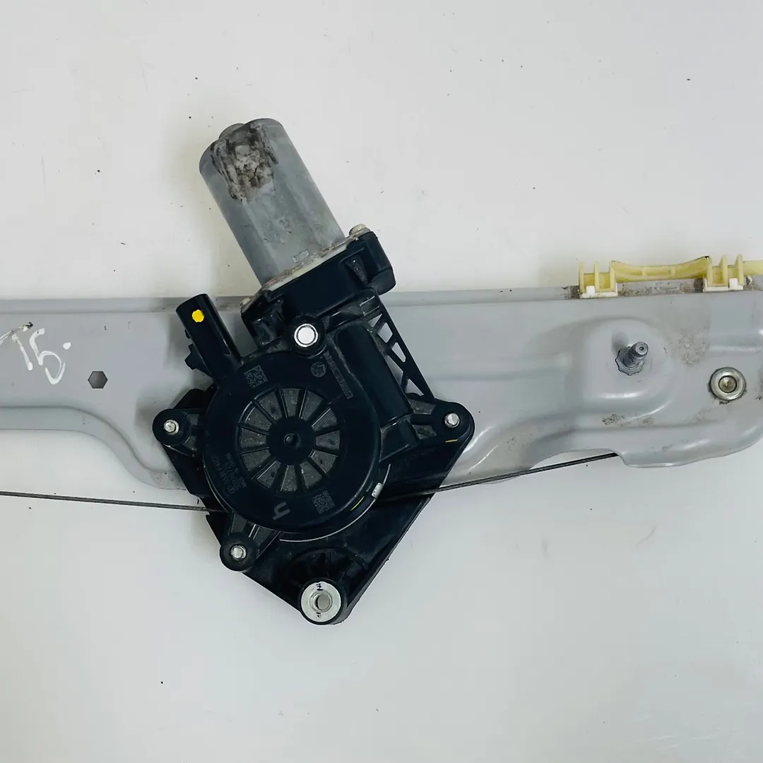 Door motor (LHB) - 2017 Cadillac XT5 Luxury