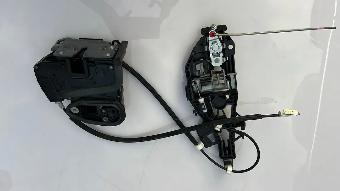 DOOR LOCK(LHF) - 2020 Chevrolet Traverse