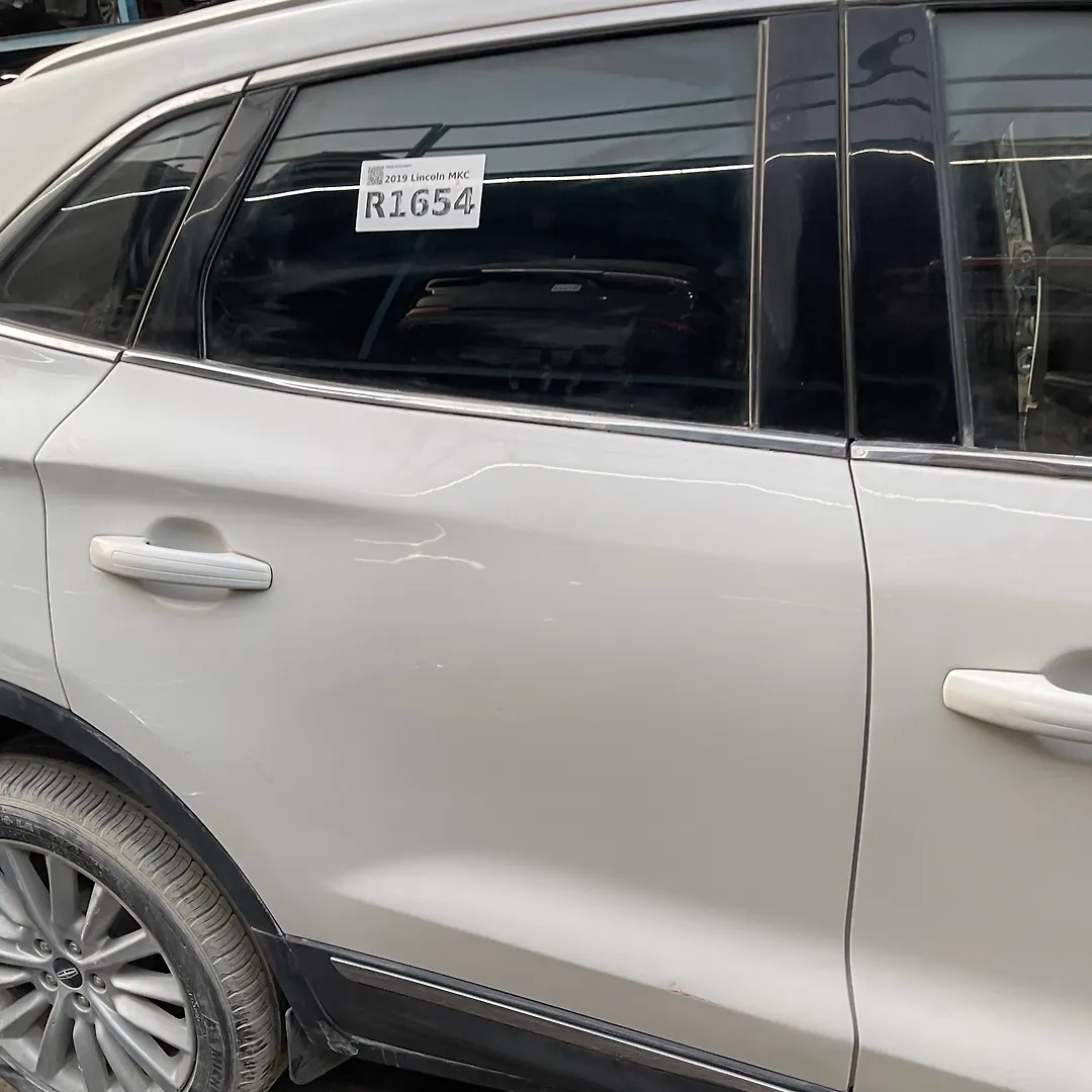 Door (RHB) - 2019 Lincoln MKC