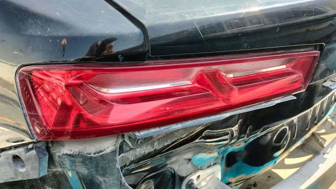 Tail Light (LH) - 2016 Chevrolet Camaro