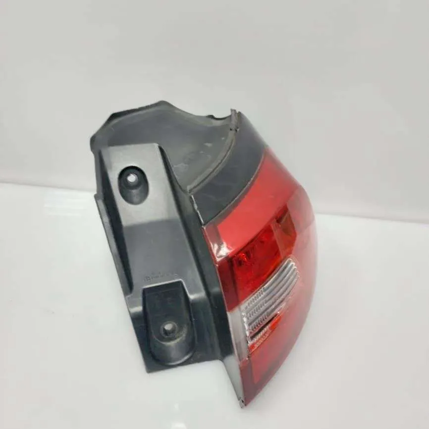 Trunk Light (RH) - 2016 Jeep Cherokee