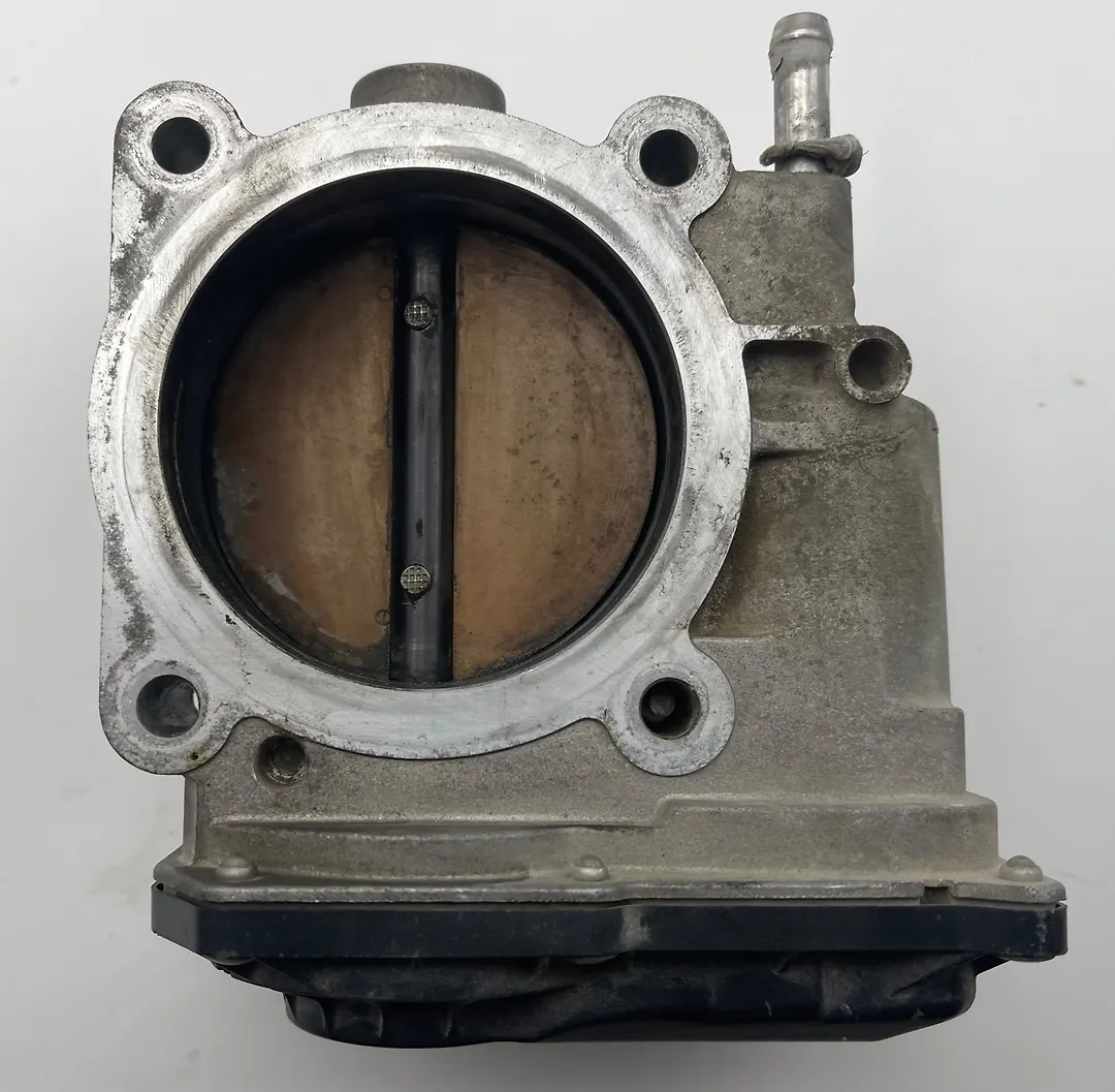 Throttle body - 2011 Nissan X-Terra