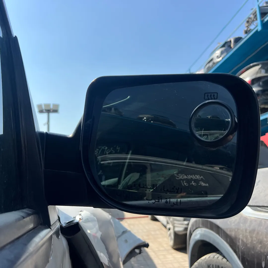 Side Mirror (RH) - 2011 Nissan Armada Armada