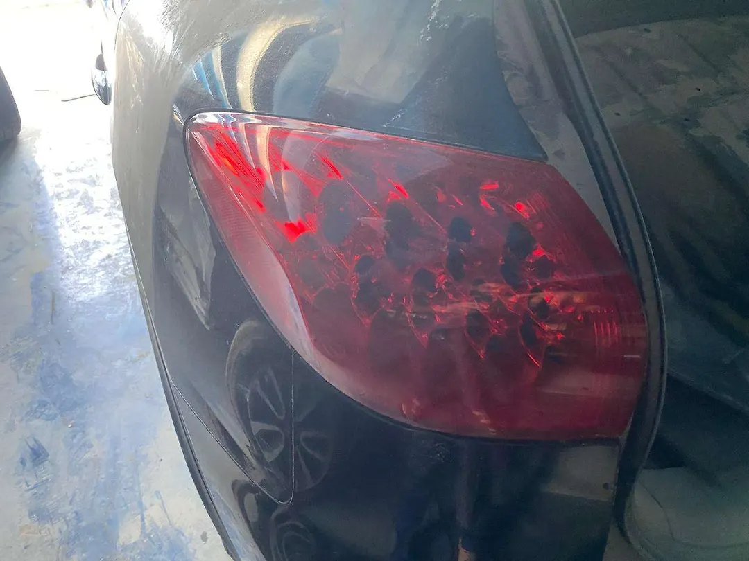 Tail Light (LH) - 2015 Infiniti QX50