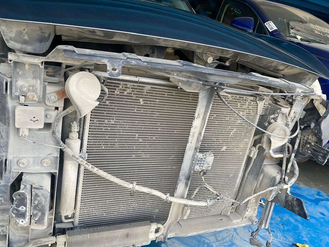 Radiator - 2014 Infiniti QX70 3.7i