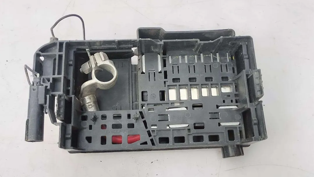 Battery Terminal - 2018 GMC Terrain