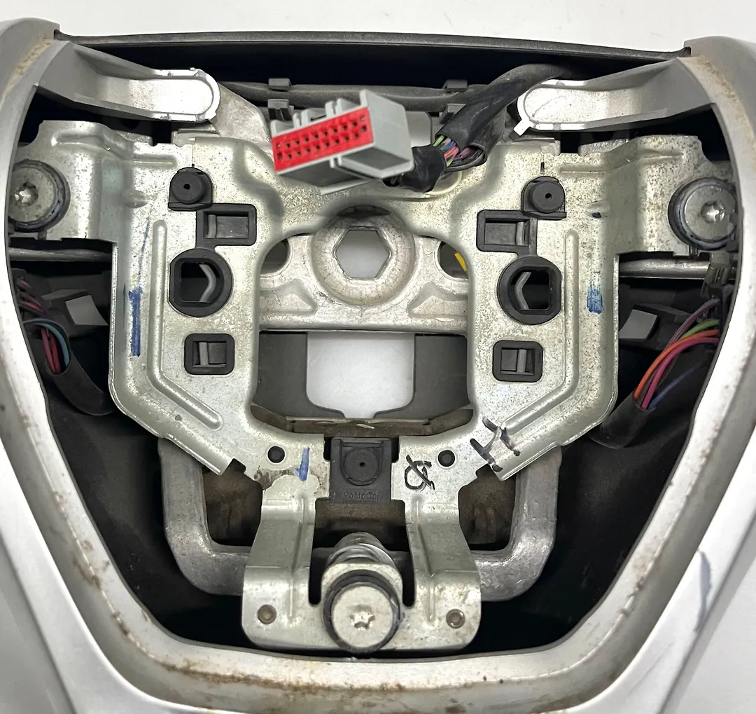 Steering wheel - 2011 Ford Explorer