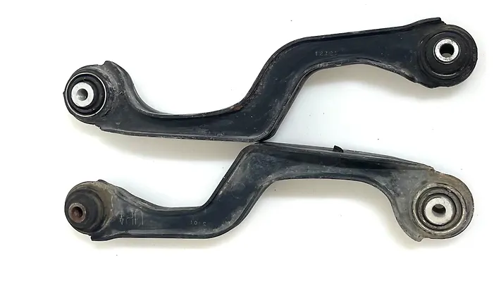 Lower control arm rear - 2020 Chevrolet Traverse LT Cloth
