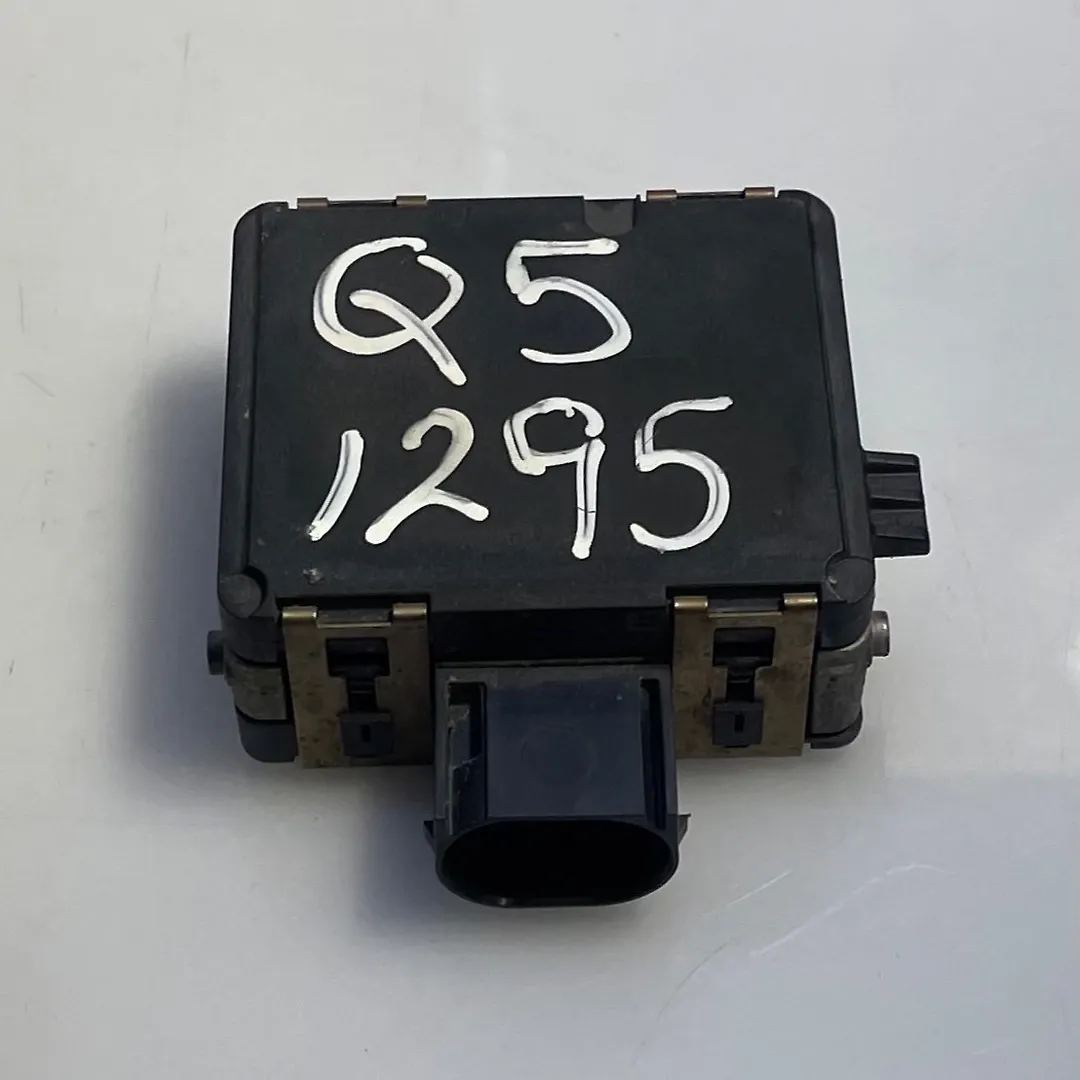 CRUISE CONTROL RADAR SENSOR  - 2018 Audi Q5