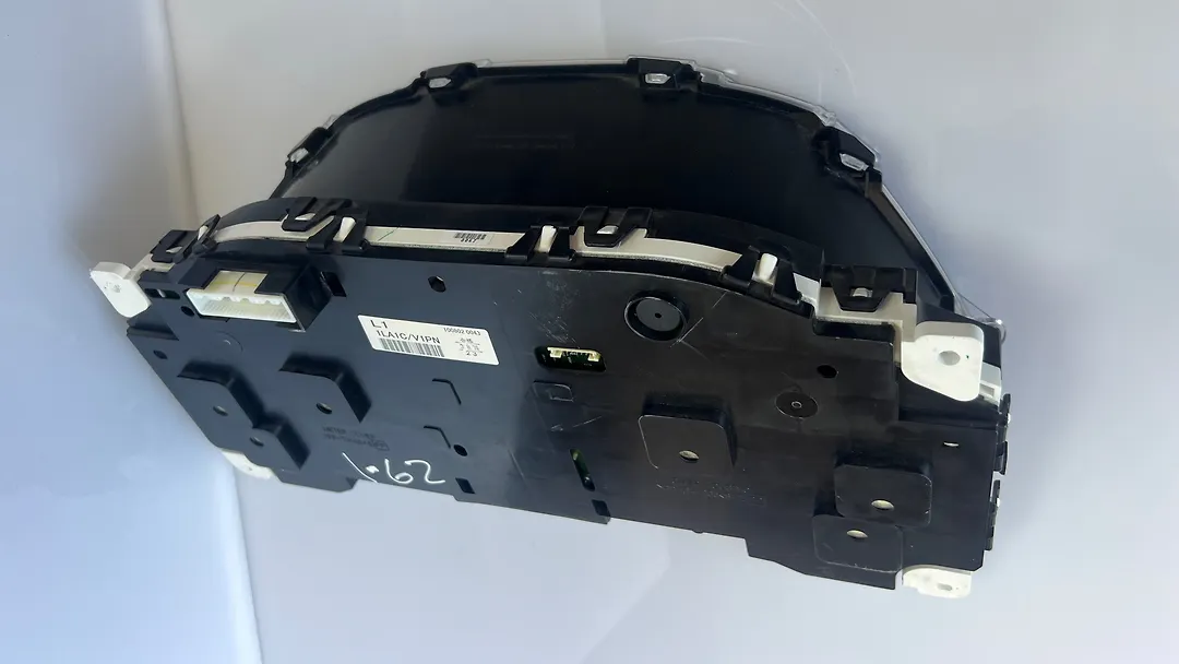 Speedometer - 2011 Infiniti QX56