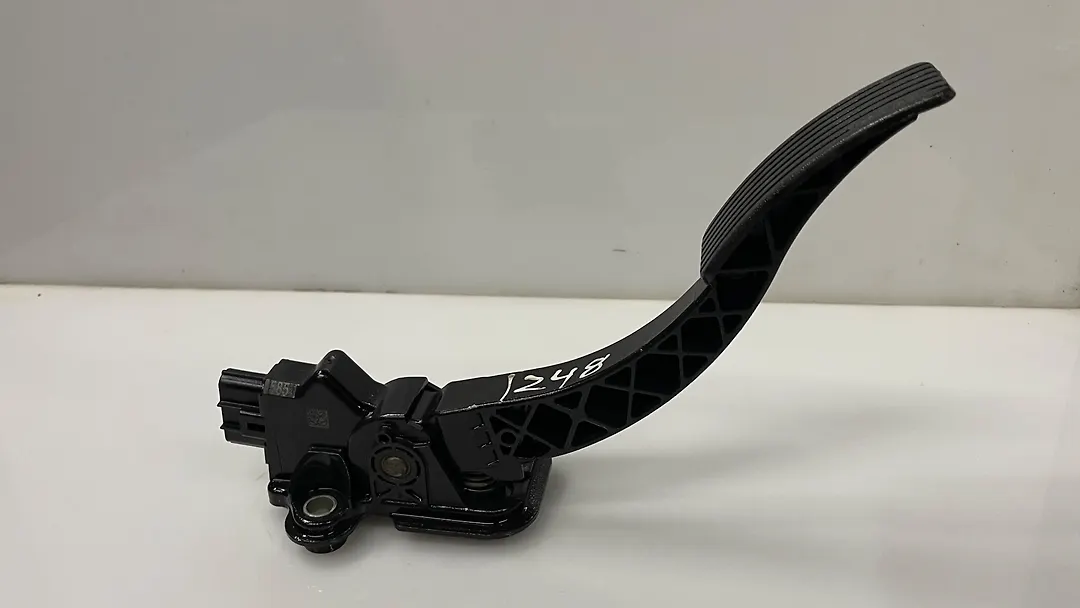 Accelerator pedal - 2007 Jeep Patriot Base