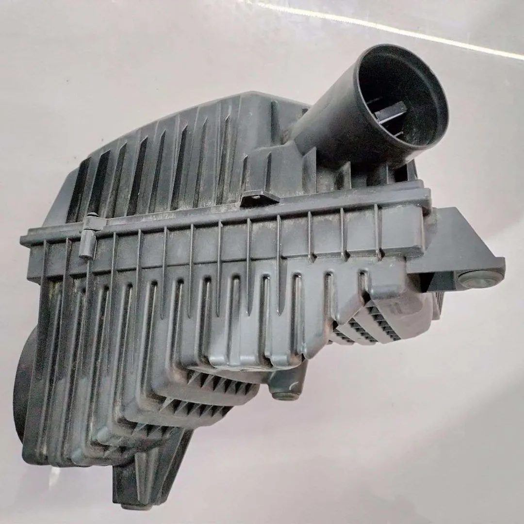 Air cleaner box - 2020 Chevrolet Traverse