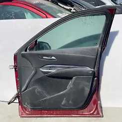Door (RHB) - 2021 Cadillac XT4 Luxury