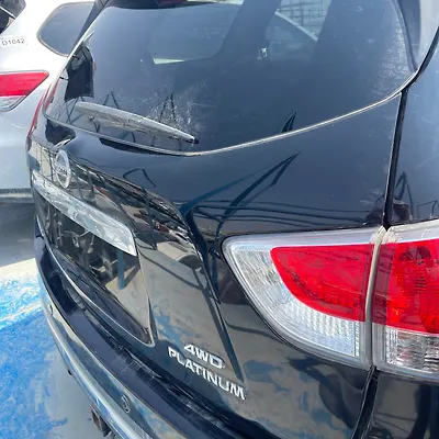 Trunk/hatch/tailgate - 2013 Nissan Pathfinder
