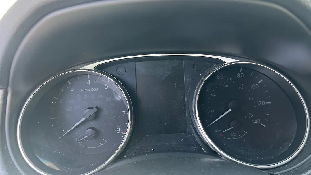 Speedometer - 2015 Nissan Rogue