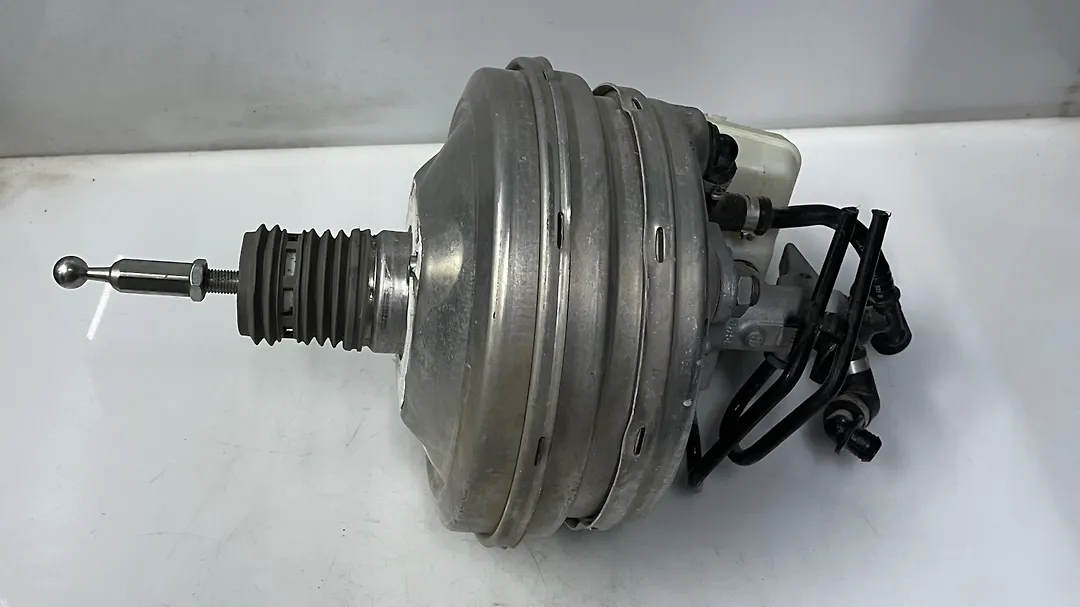 Brake booster - 2015 Audi A8