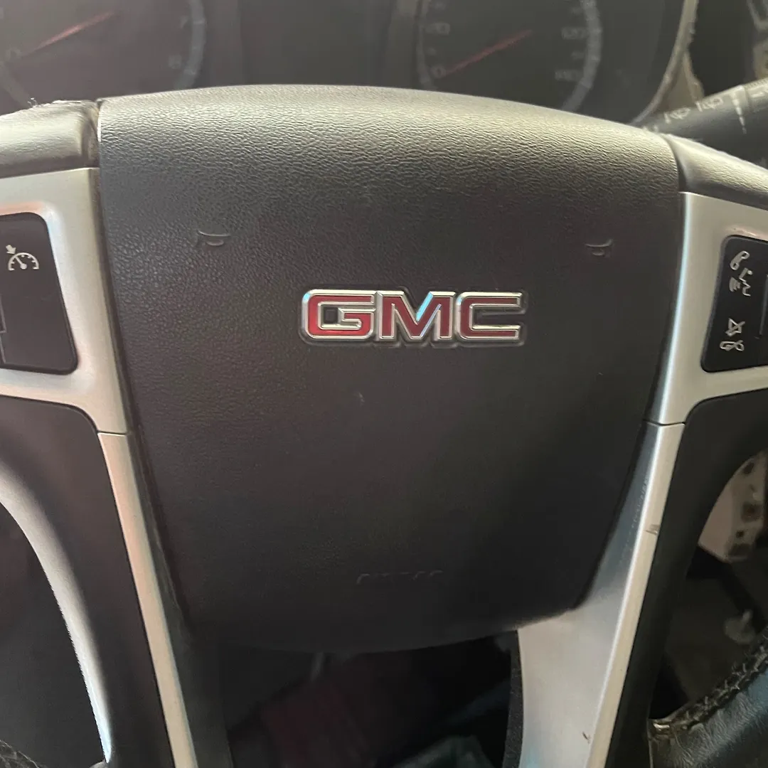 Airbag (Steering) - 2010 GMC Terrain