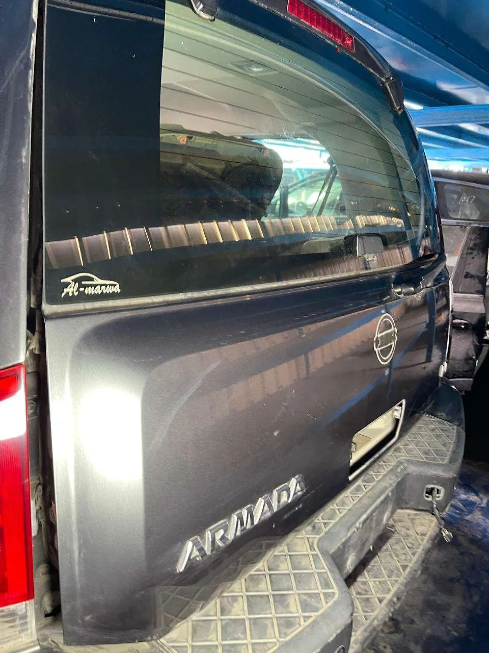 Trunk/hatch/tailgate - 2010 Nissan Armada