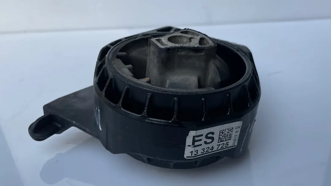 Engine mounts - 2013 Chevrolet Malibu