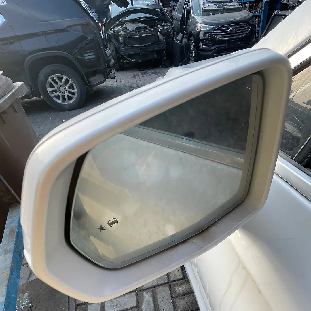 Side Mirror (LH) - 2019 Cadillac XT4 2.0T
