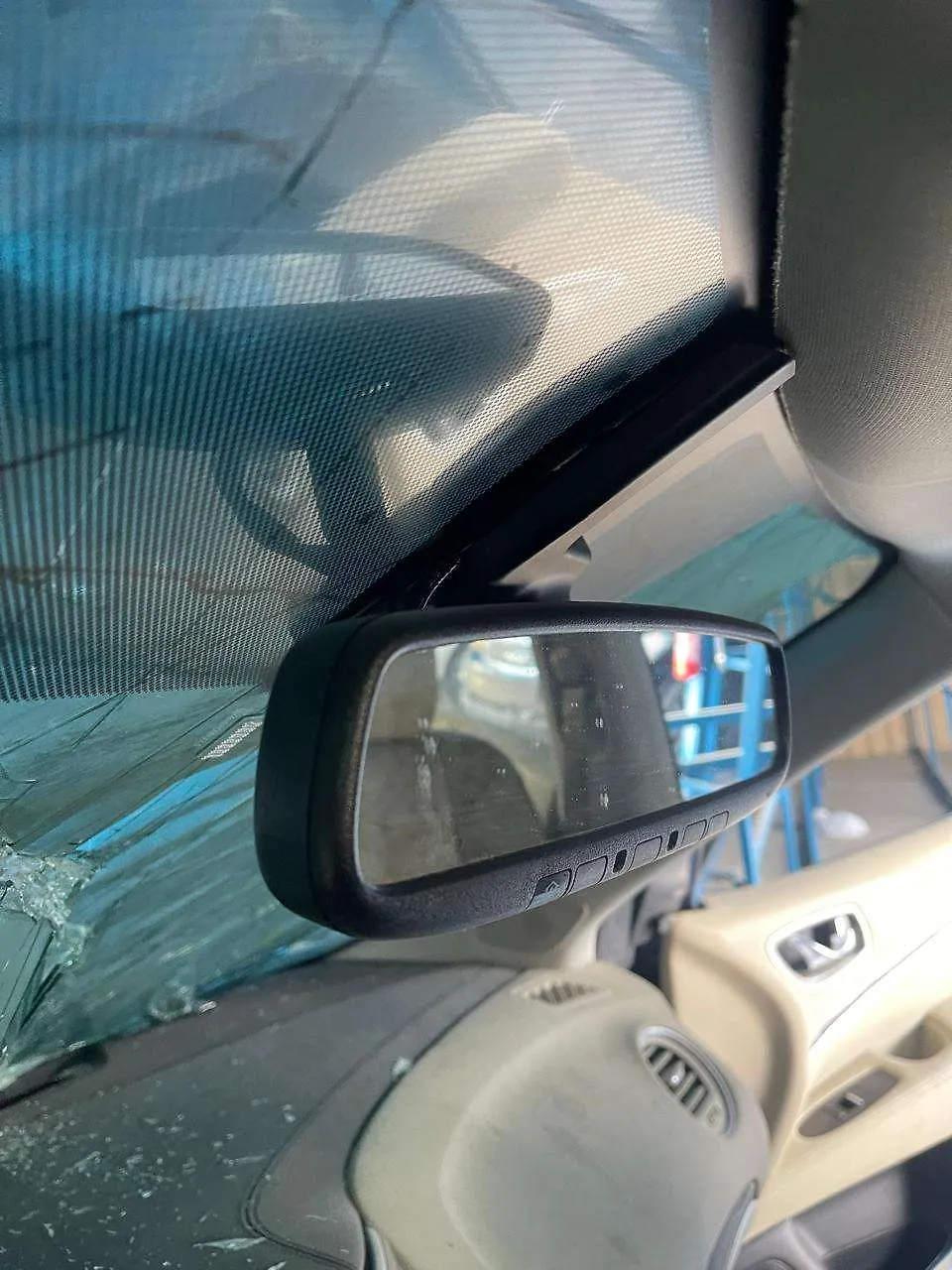 Rear view mirror - 2017 Infiniti QX60