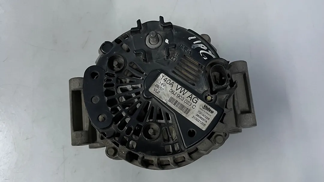 Alternator - 2011 Volkswagen Tiguan