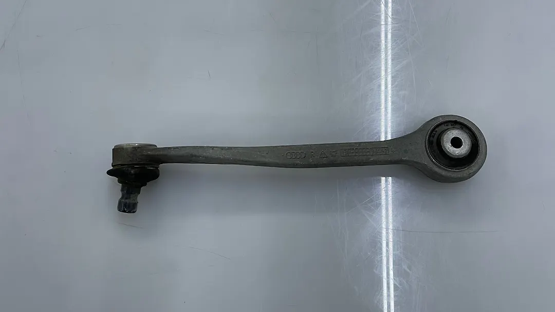 Upper arm (RH) - 2014 Audi A6