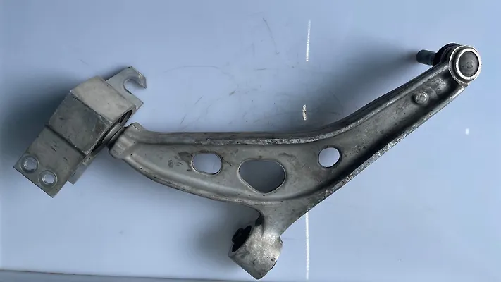 Upper arm (LH) - 2018 Infiniti QX50 2.0 Turbo