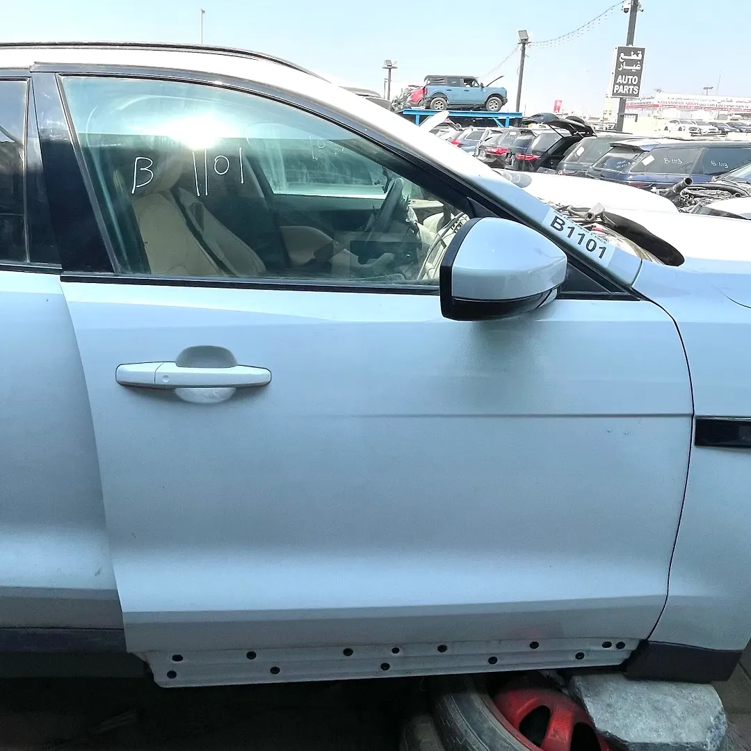 Door (RHF) - 2018 Jaguar F PACE