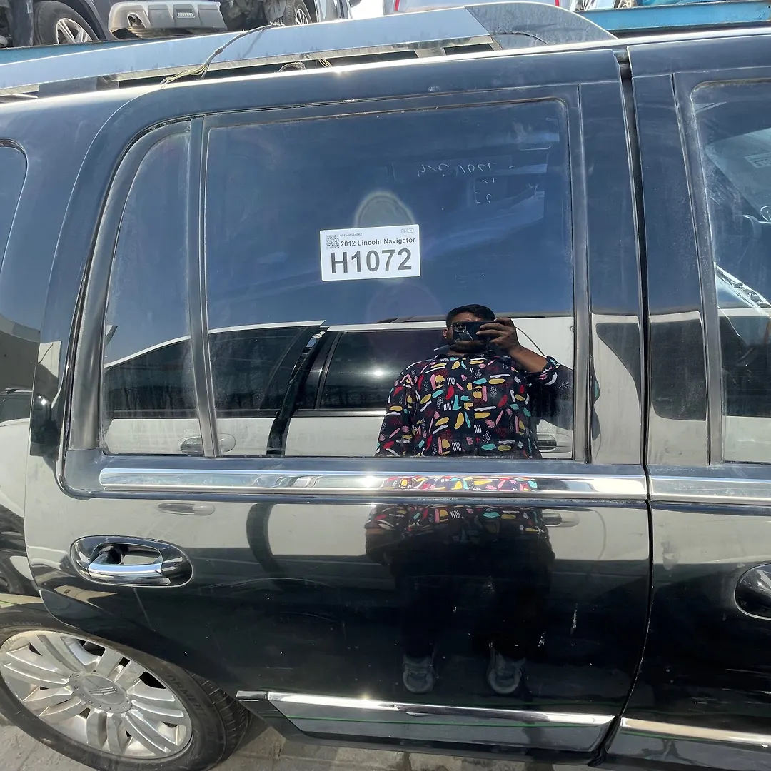 Door (RHB) - 2012 Lincoln Navigator