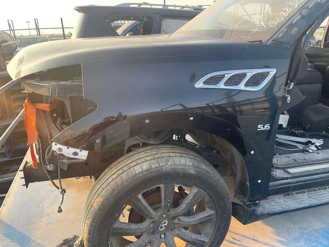 Fender (LHF) - 2014 Infiniti QX80 SUV