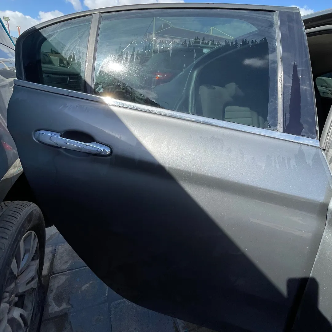 Door (RHB) - 2017 Dodge Neon