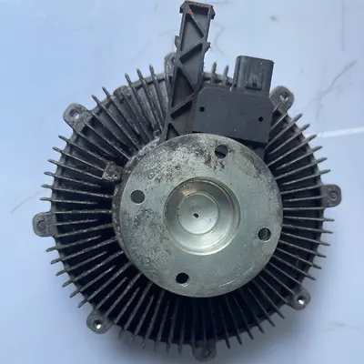 Fan clutch - 2017 Nissan Titan